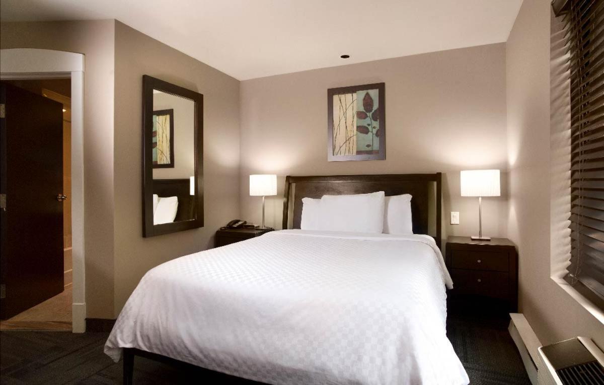 Hotel Le Rivage Rosemère エクステリア 写真